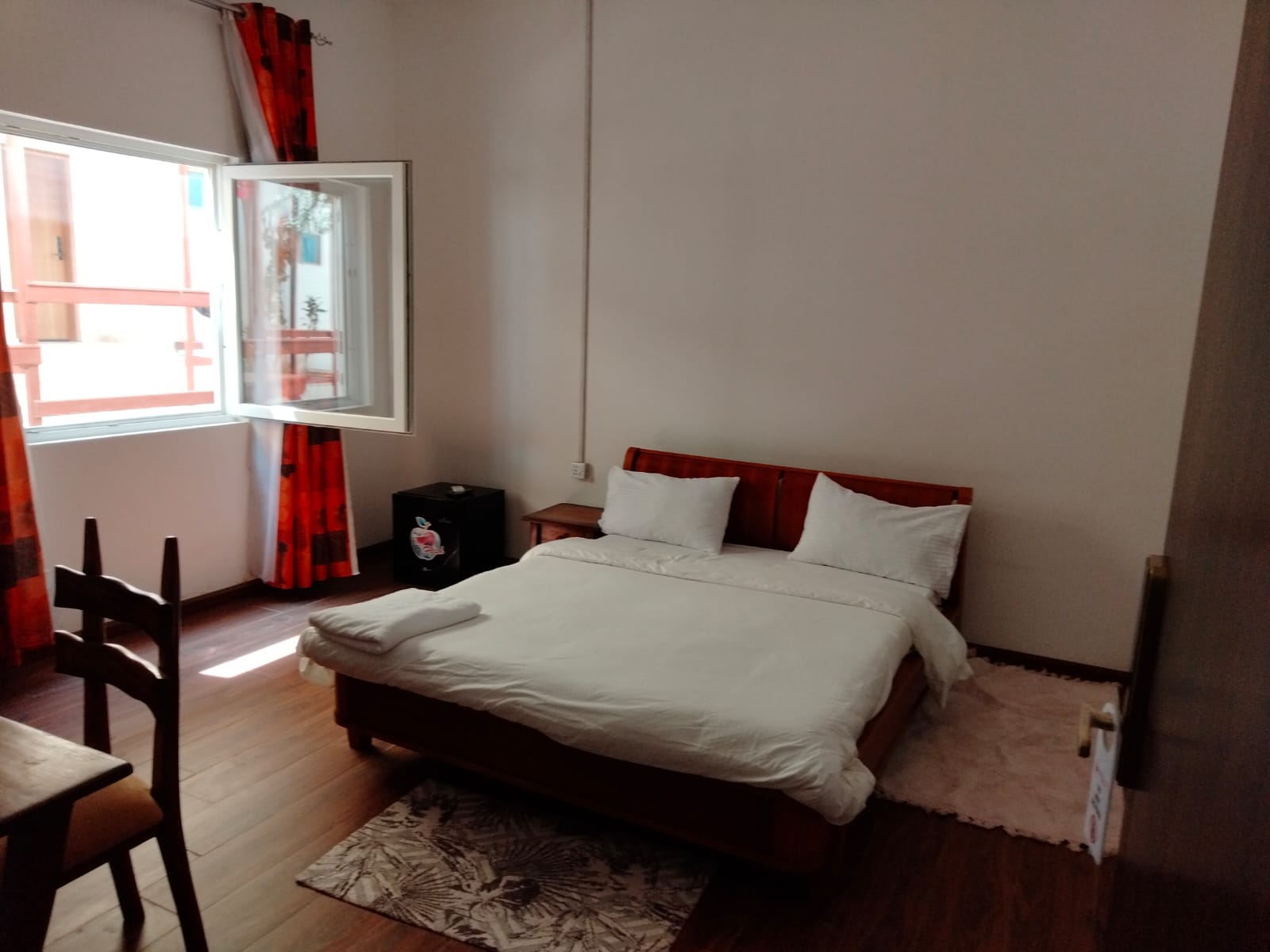 Traveling, Tourism & Hospitality